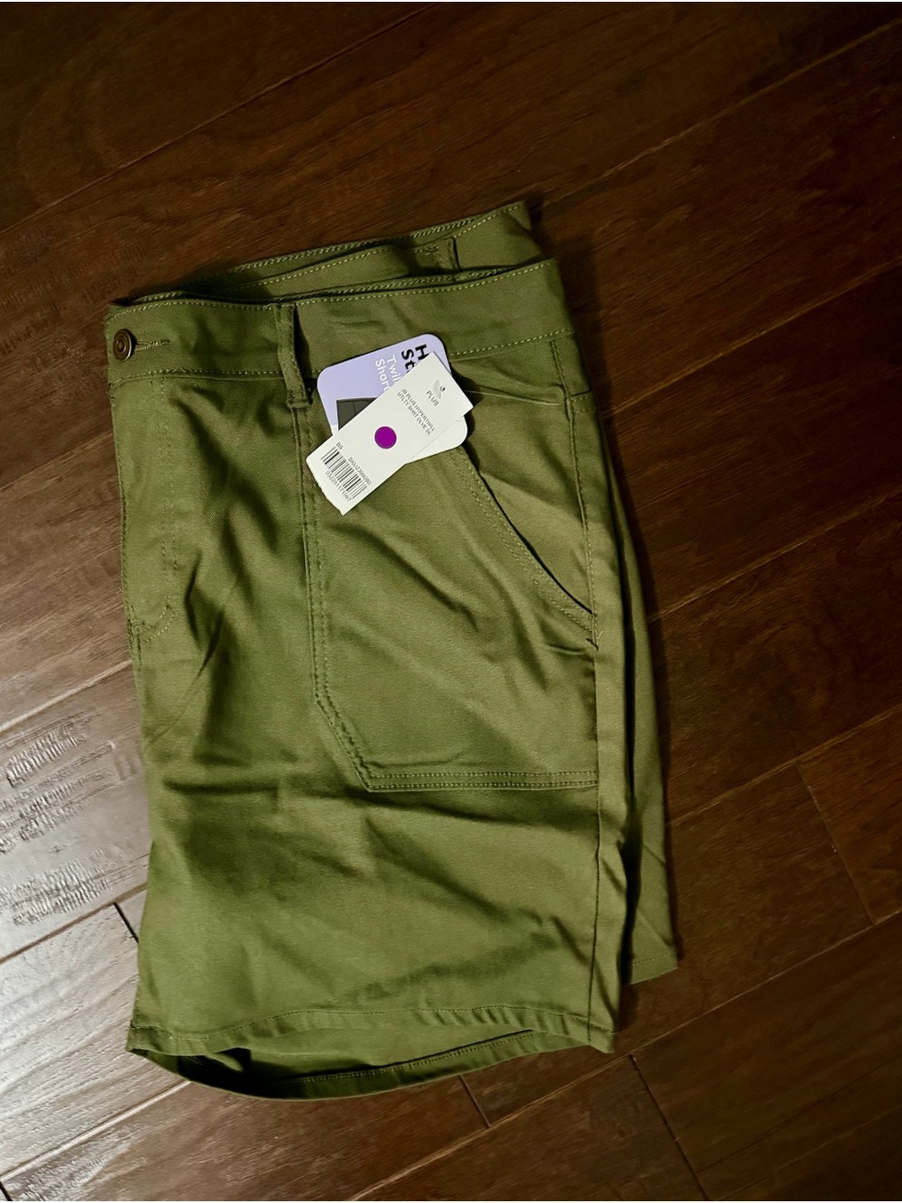 Olive Green Utility Shorts with Front Patch Pockets